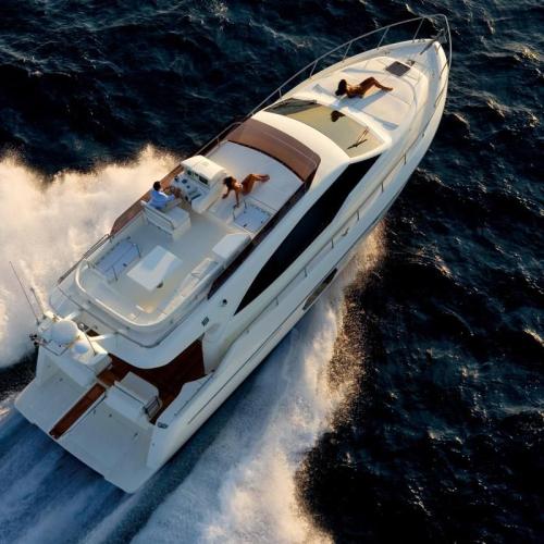 Ferretti yachts ferretti 530