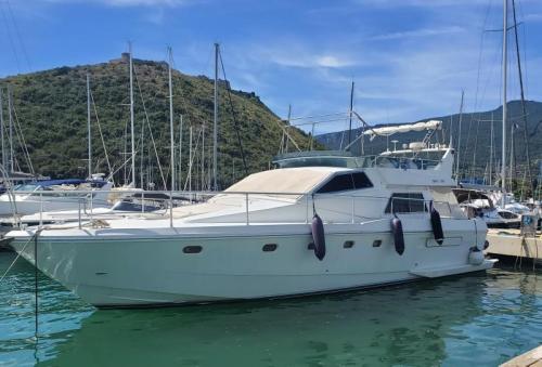 Ferretti 52 s