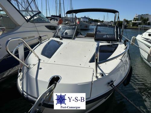 Quicksilver activ 755 cruiser