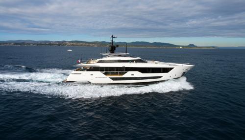 Custom line 106