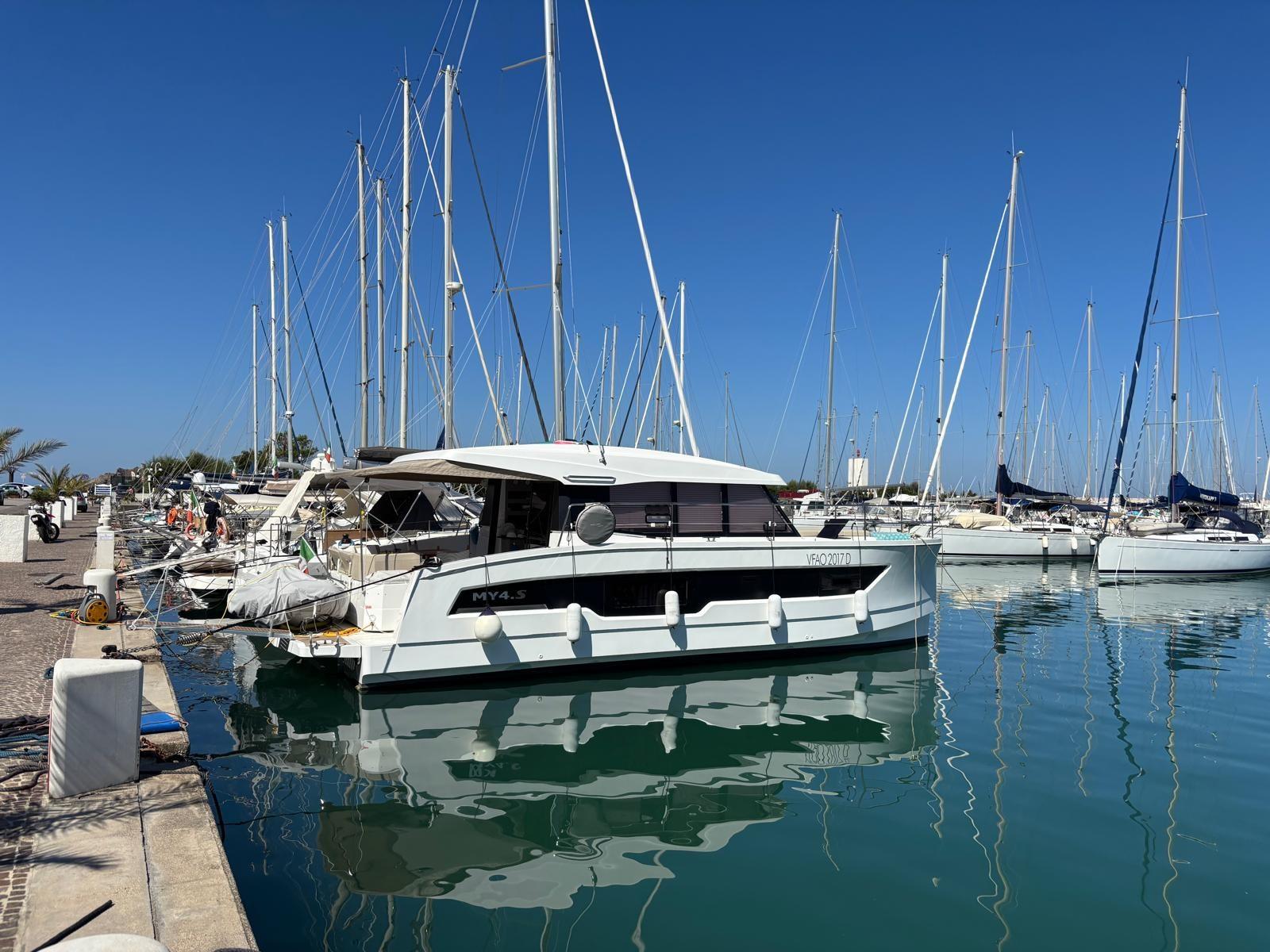 fountaine pajot My 4.S