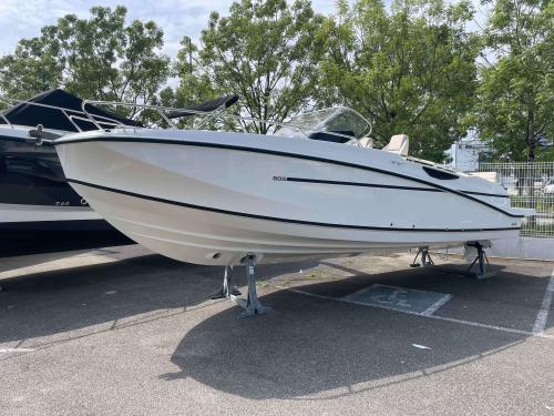 Quicksilver 805 open