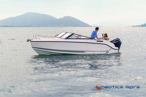Quicksilver activ 675 cruiser