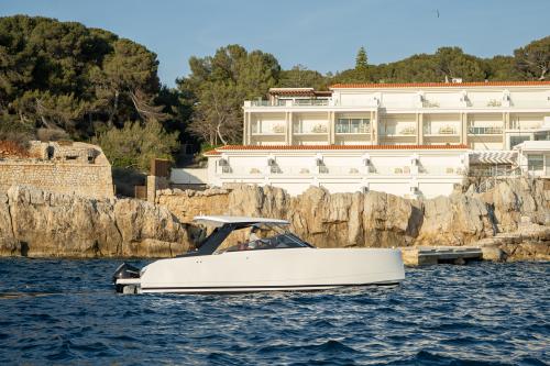 Bb yachts 35 elba t-top