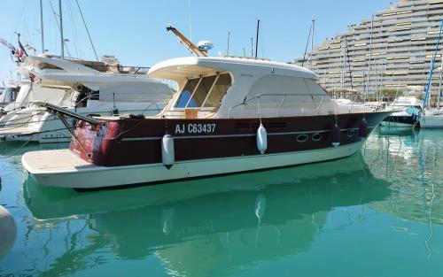 Acm mystic 44