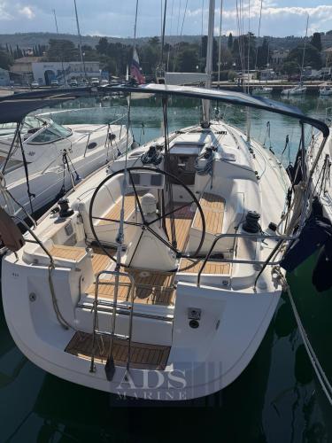 Dufour 40