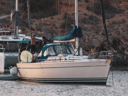 Bavaria yachts bavaria 44