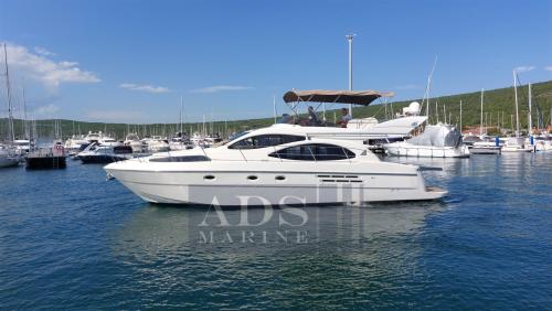 Azimut 46 fly