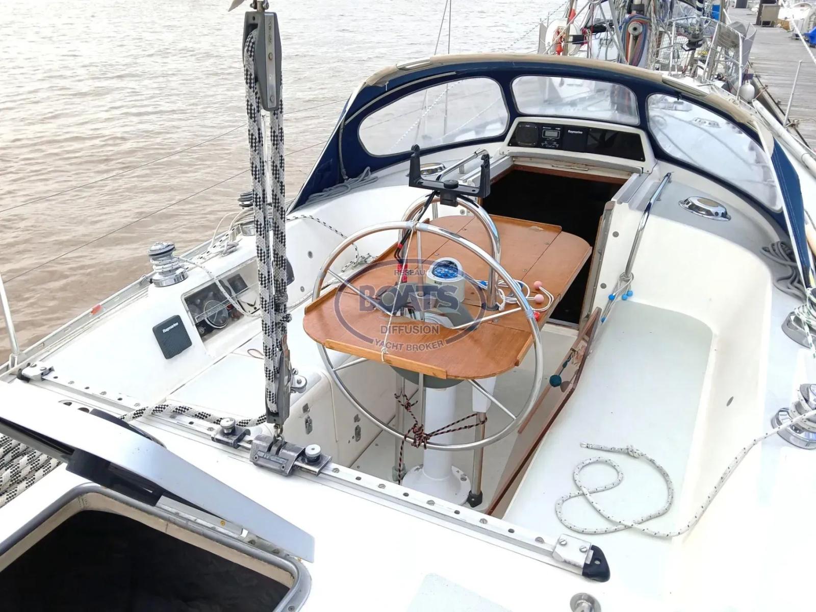 marine project Moody 346